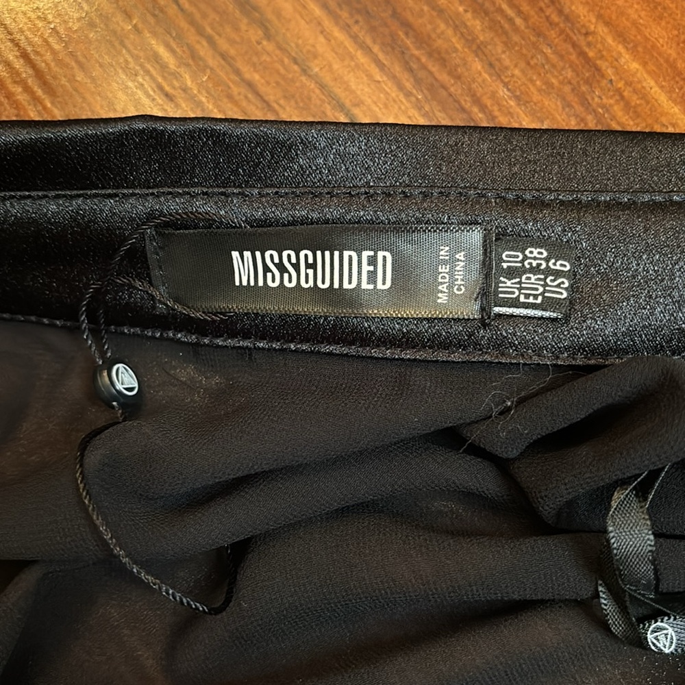 Stunning Black jumpsuit - Never worn - Picture 5 of 8